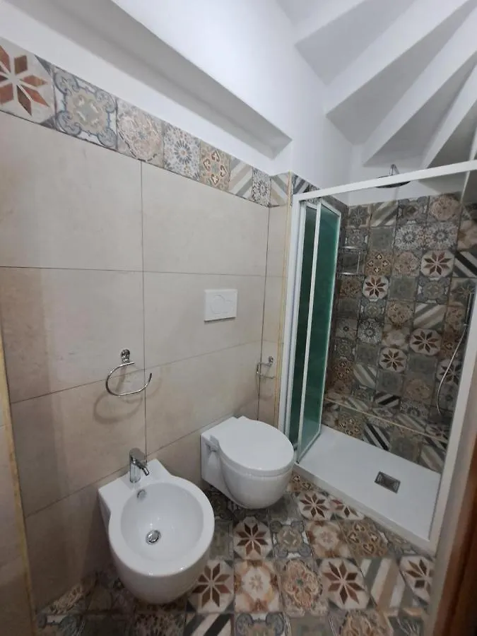 Sa Domu Antiga - Casa Indipendente In Centro Storico Apartment Tortoli 0*,