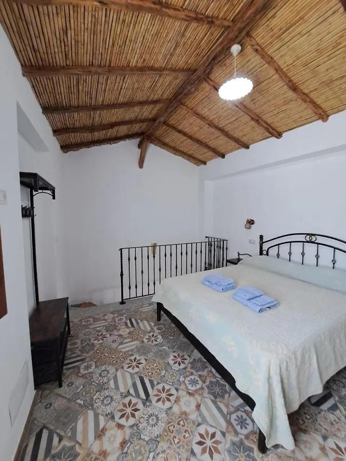 Sa Domu Antiga - Casa Indipendente In Centro Storico Apartment Tortoli