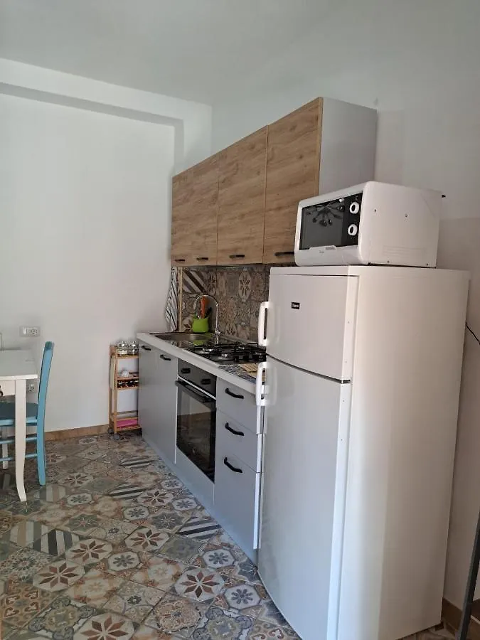 Sa Domu Antiga - Casa Indipendente In Centro Storico Apartment Tortoli