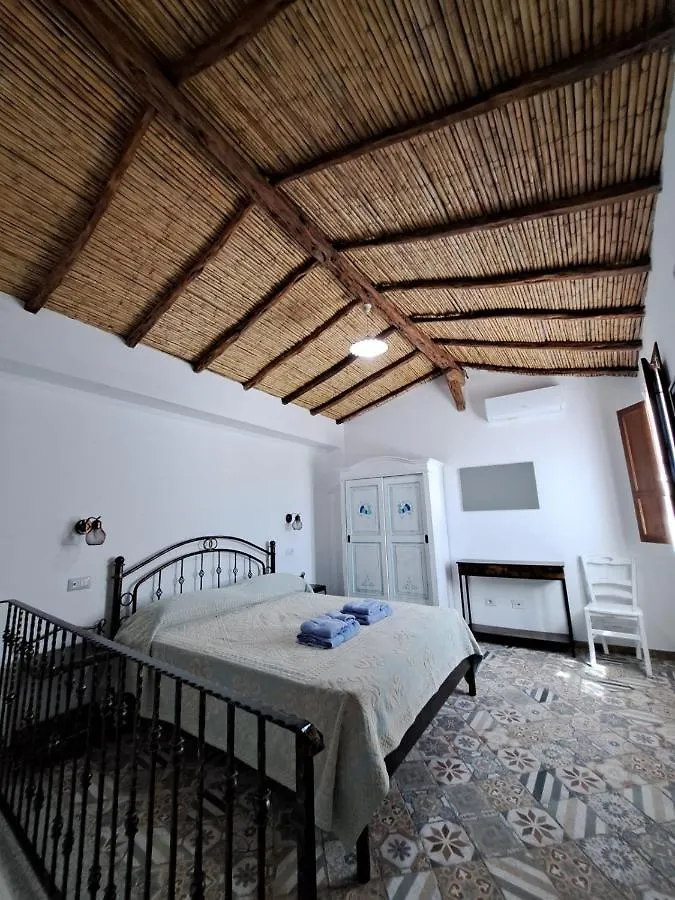 Sa Domu Antiga - Casa Indipendente In Centro Storico location